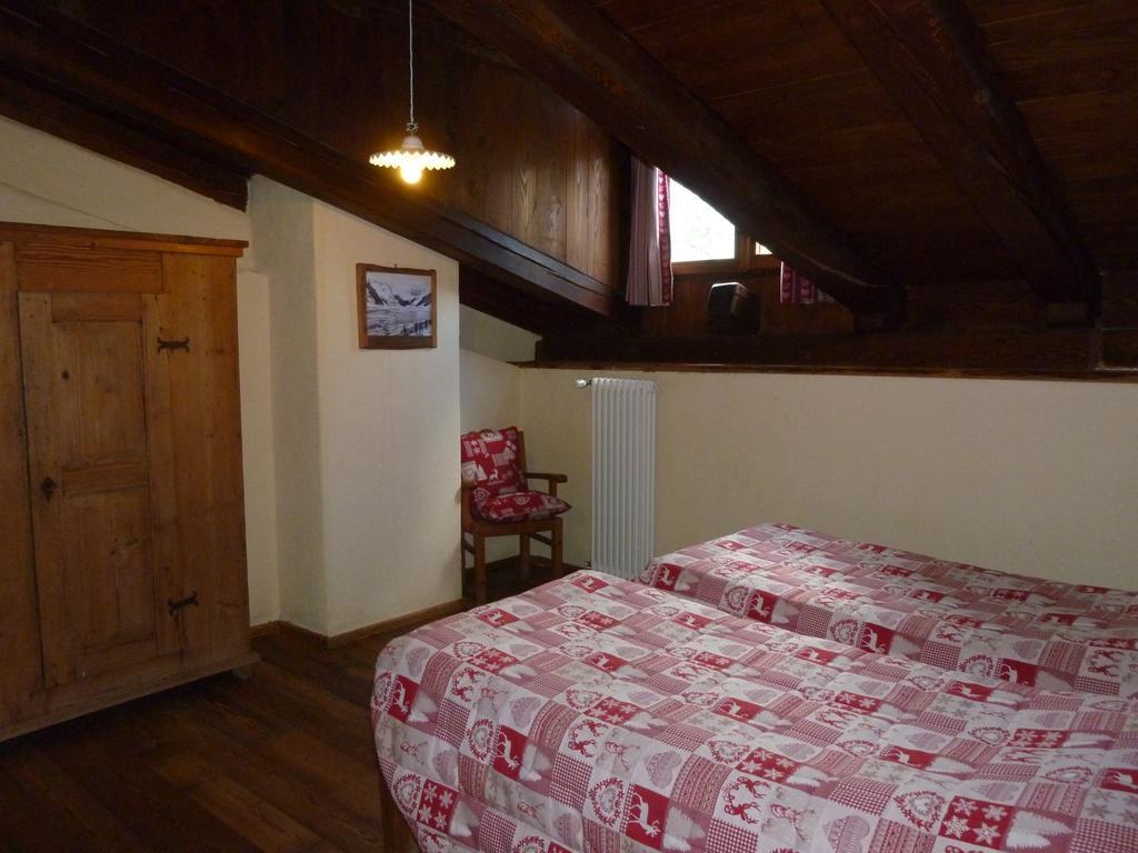 Agriturismo Barba Gust Cesana Torinese Exterior photo